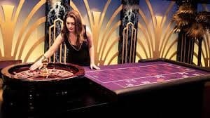 Studio dadu langsung jowotogel dengan dealer profesional dan meja permainan berkamera HD
